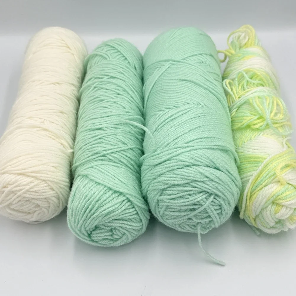 Yarn Lot 4 Skeins White Mint Green Variegated Crochet Knitting Craft Supplies